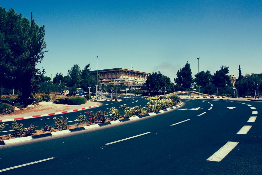Image by Shlomaster from Pixabay