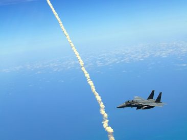 Image by WikiImages from Pixabay