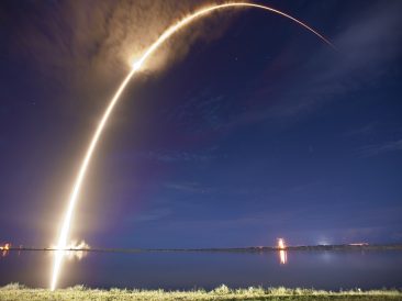 Image by SpaceX-Imagery from Pixabay