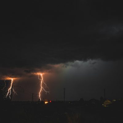 Image by István Bogdan from Pixabay