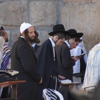 Image by Tom Gordon from Pixabay